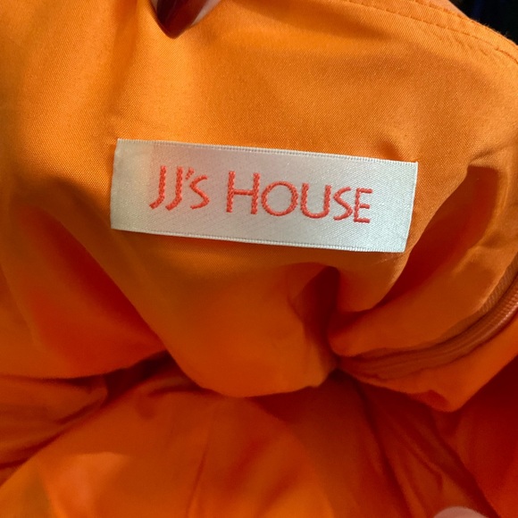 Elegant Orange Sleeveless  Spaghetti Strap Chiffon Bridesmaid Dress. Size 22 - Picture 5 of 11